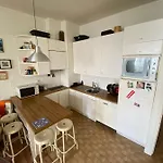 Bright Apartment Near Bastille